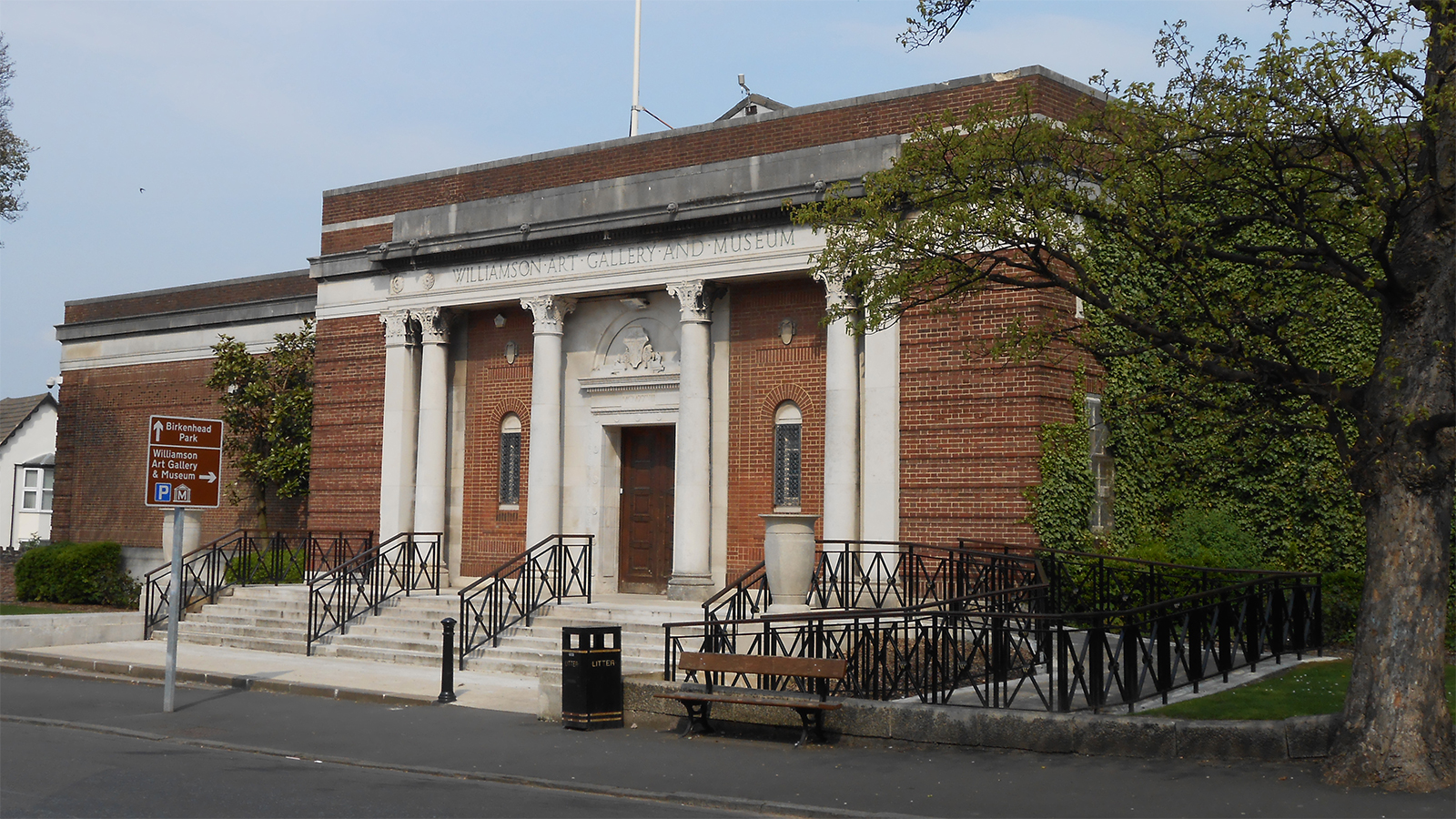 Williamson Art Gallery and Museum in Birkenhead is at risk of closure